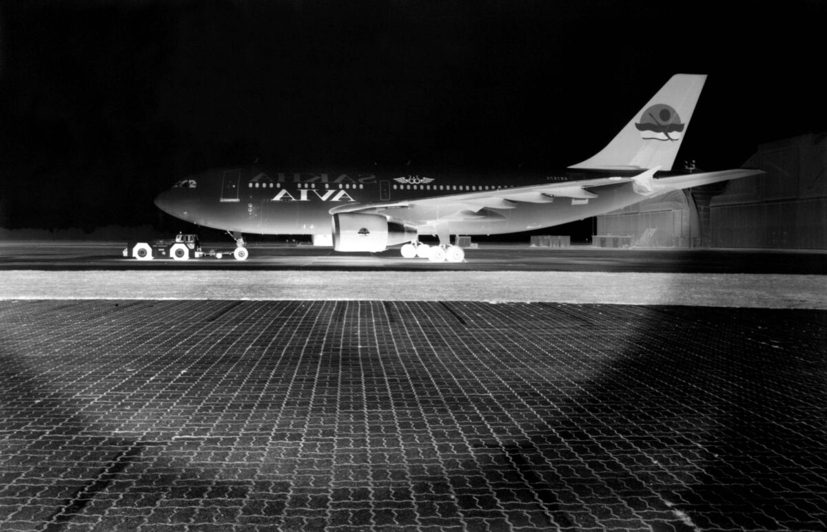 Vera Lutter Airplane, Lemwerder Airbase: August 14, 1997