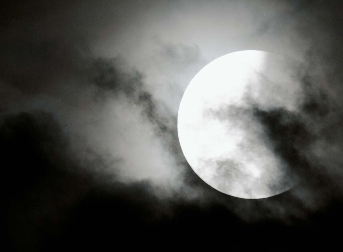 Vera Lutter Petite Camargue, Lunar Eclipse, 2011
